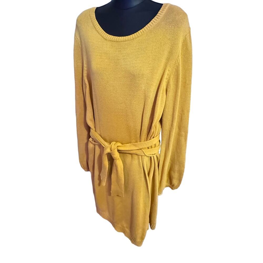 LANE BRYANT Girl with Curves Mustard Yellow sweater-type dress size 22/24